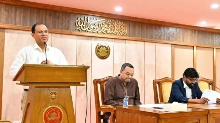 নিউইয়র্ক সফরের সাফল্য আড়ালে ‘পরিকল্পিত ঘটনা’: অভিযোগ প্রধানমন্ত্রীর অতিরিক্ত প্রেস সচিবের